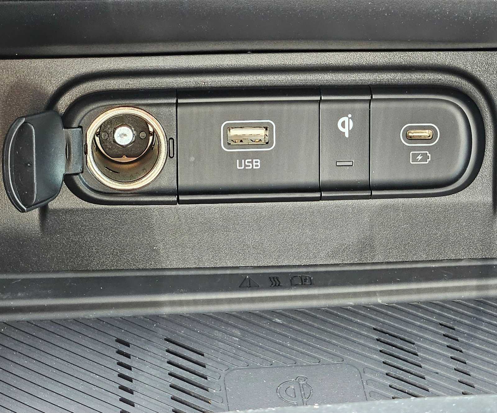 Thumbnail: 2025 Kia Sportage - 26