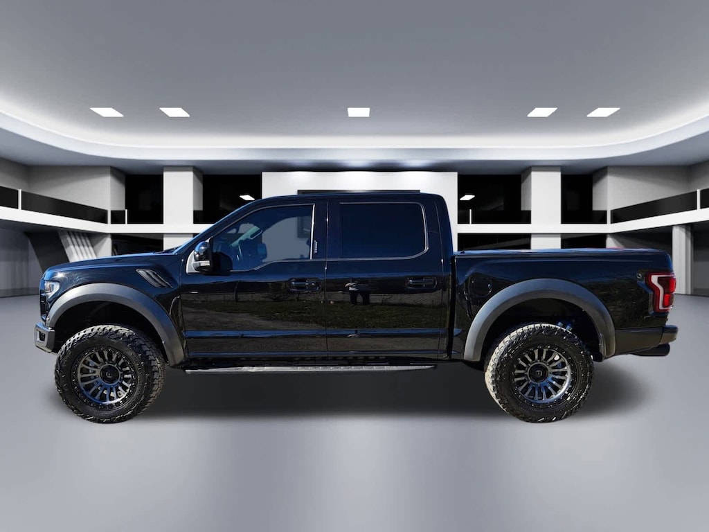 Used 2018 Ford F-150 Raptor Truck SuperCrew Cab