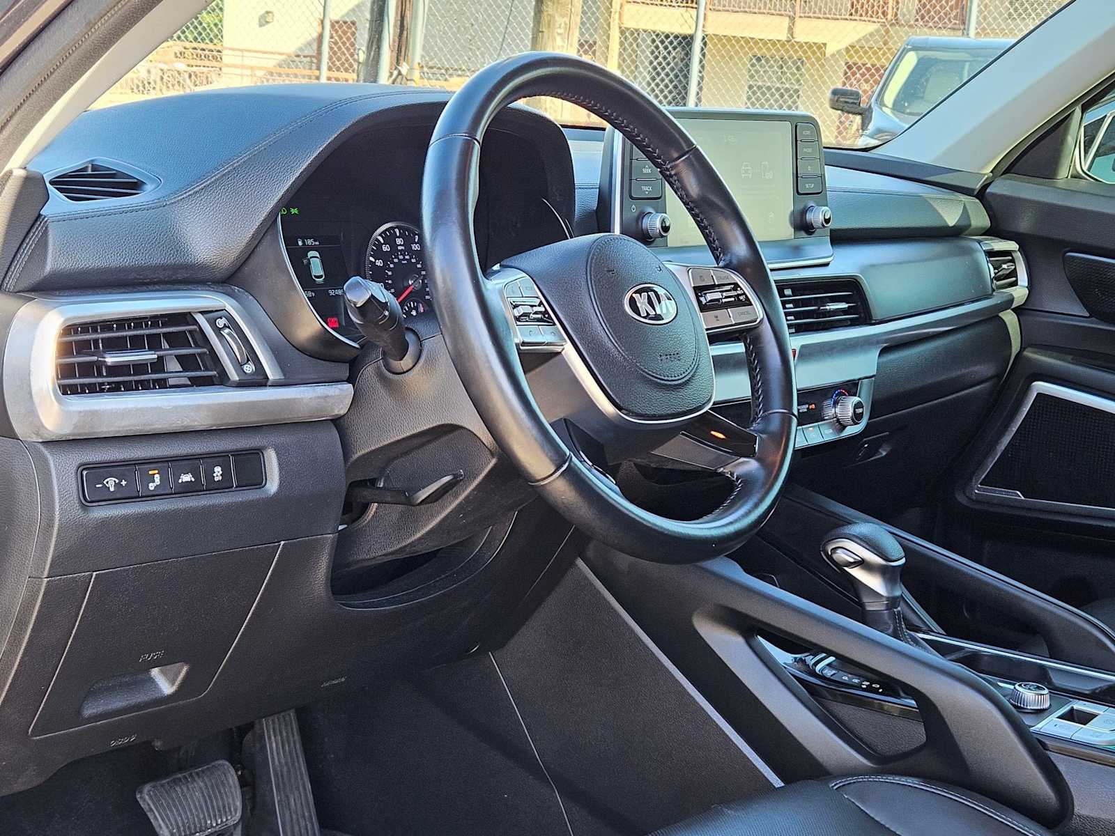 Thumbnail: 2021 Kia Telluride - 2