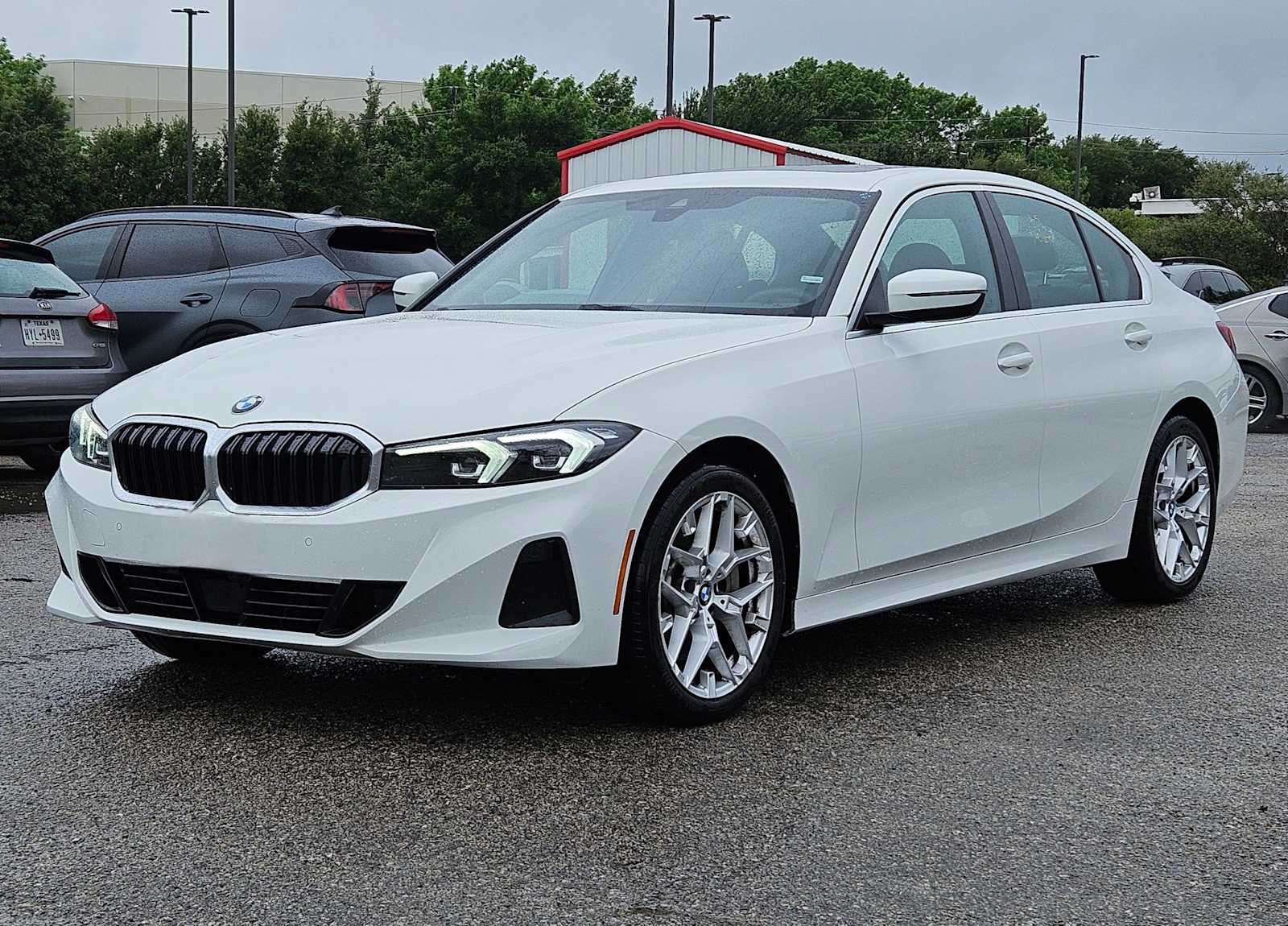 Thumbnail: 2025 BMW 3 Series - 10