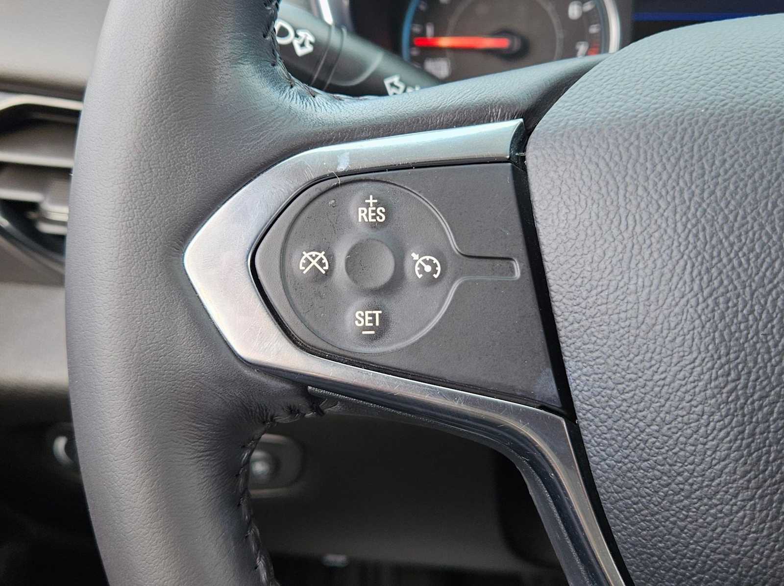 Thumbnail: 2020 Chevrolet Traverse - 26