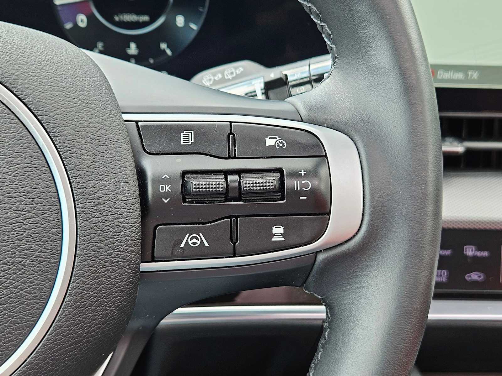 Thumbnail: 2023 Kia Sportage - 25