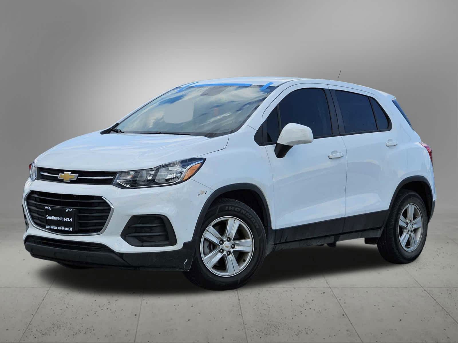 2020 Chevrolet Trax LS -
                Dallas, TX