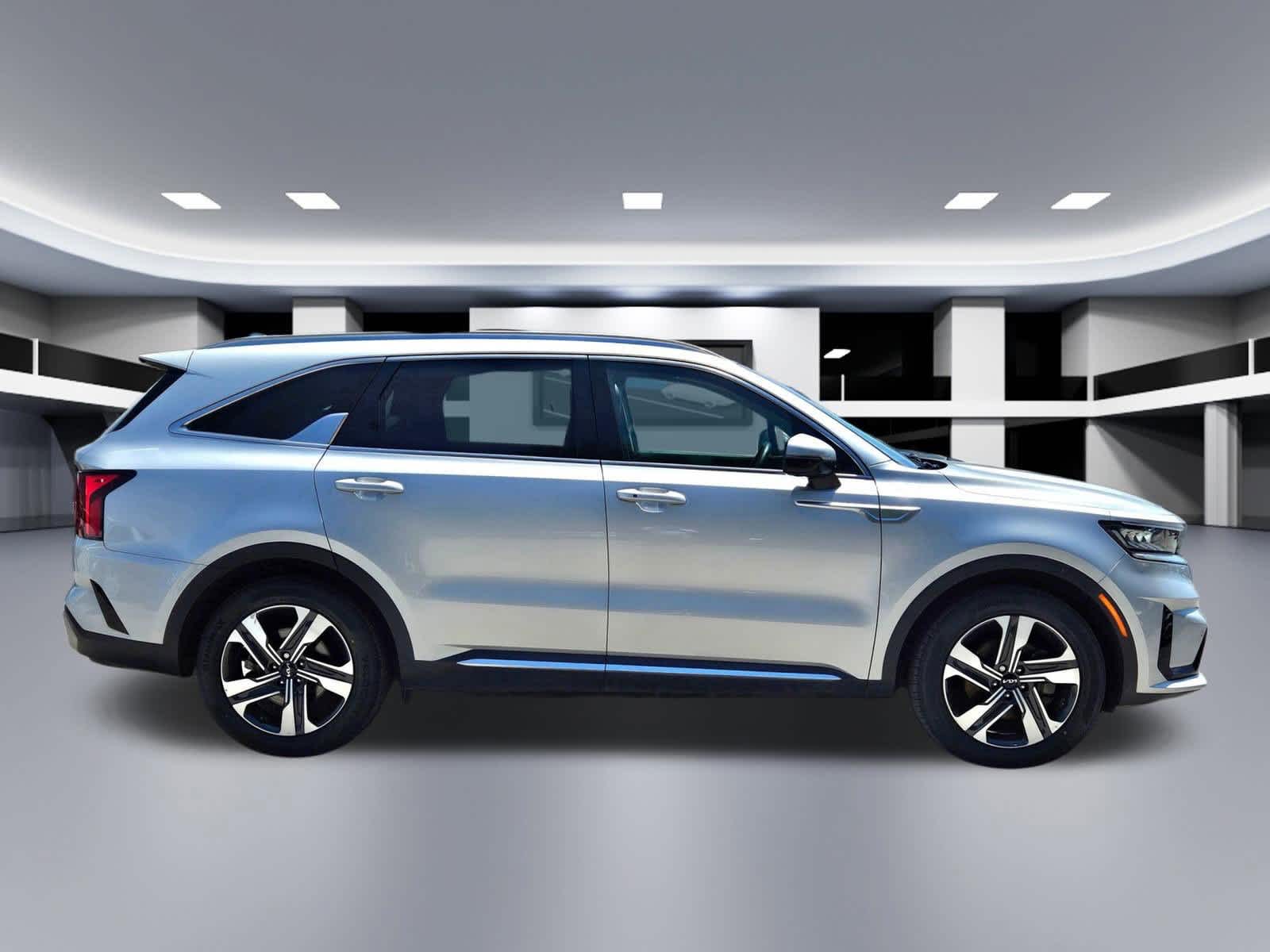 Thumbnail: 2022 Kia Sorento - 6