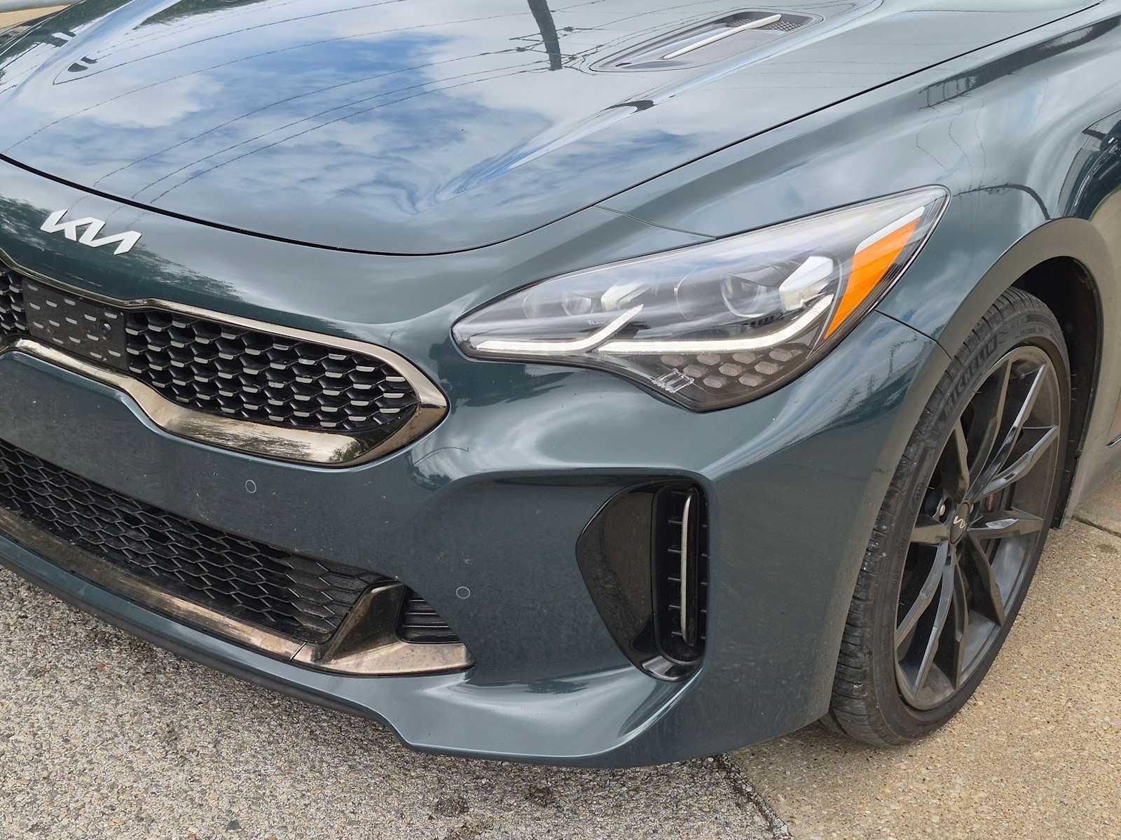 Thumbnail: 2023 Kia Stinger - 7