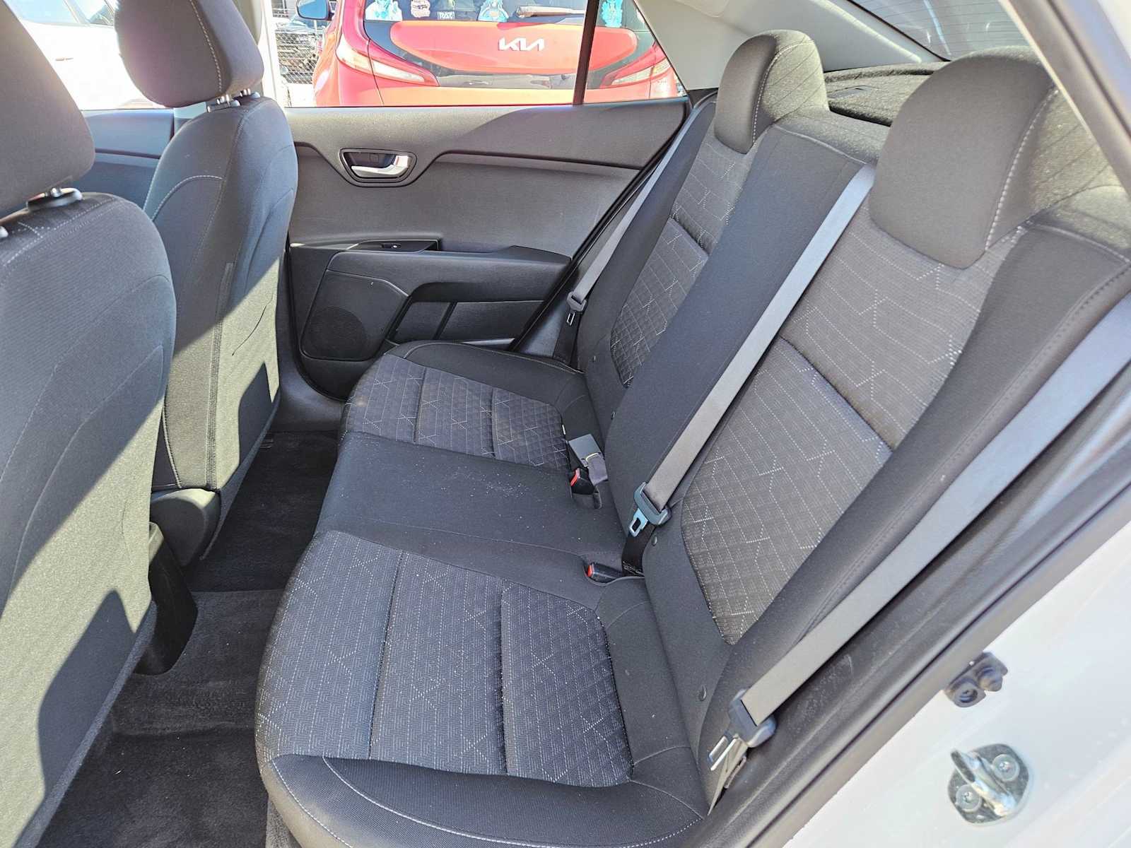 Thumbnail: 2023 Kia Rio - 19