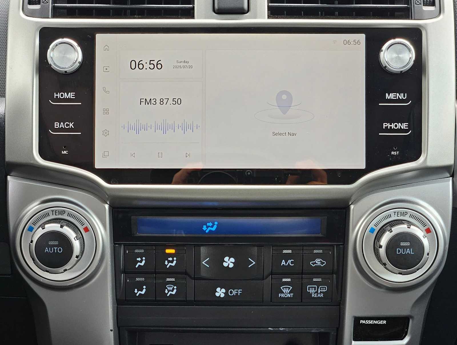 Thumbnail: 2018 Toyota 4Runner - 26