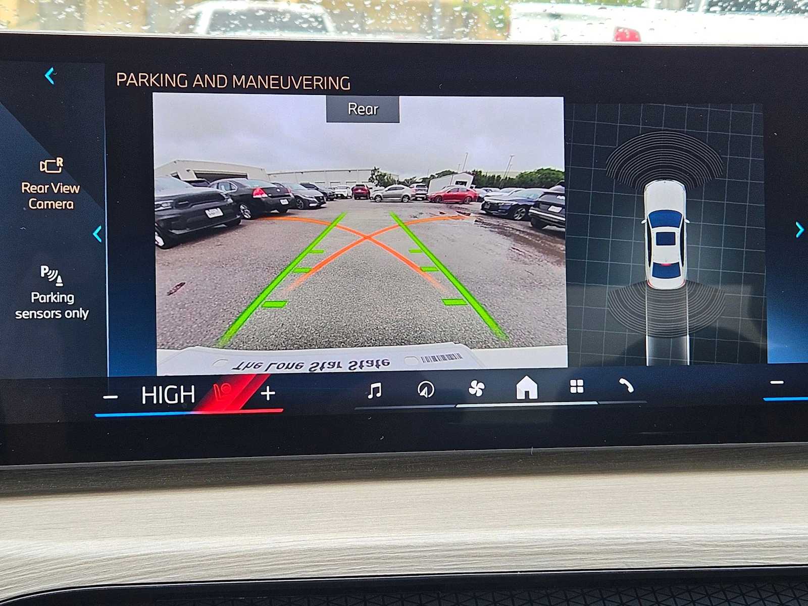 Thumbnail: 2025 BMW 3 Series - 22