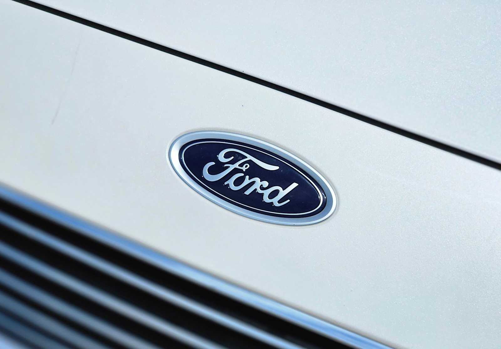 Thumbnail: 2020 Ford Fusion - 12