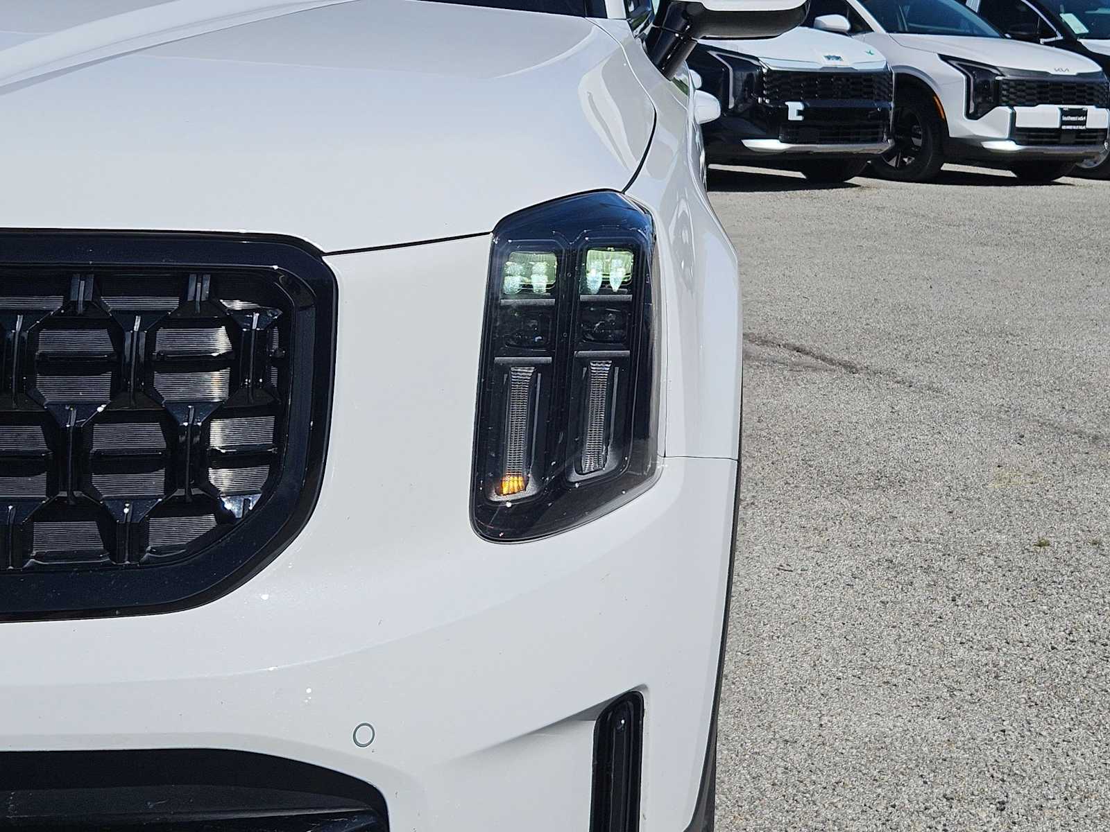Thumbnail: 2024 Kia Telluride - 11