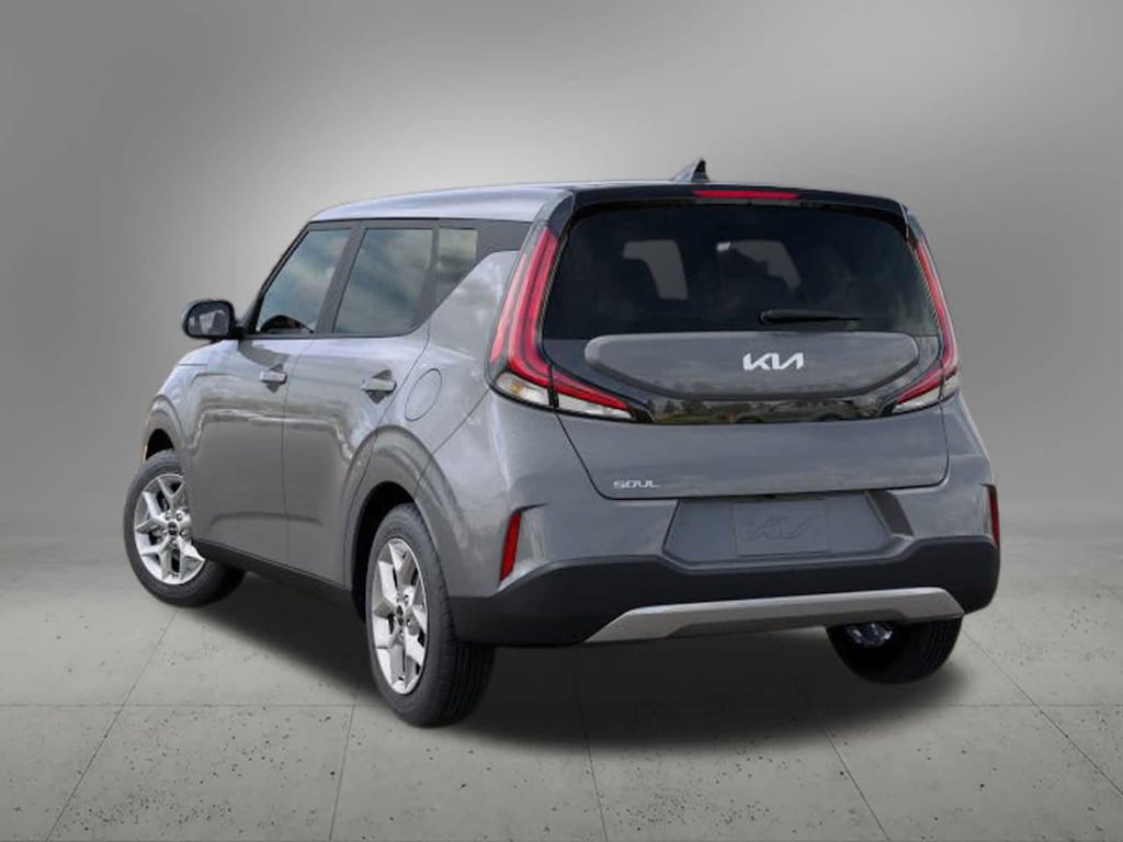 New 2025 Kia Soul LX Hatchback
