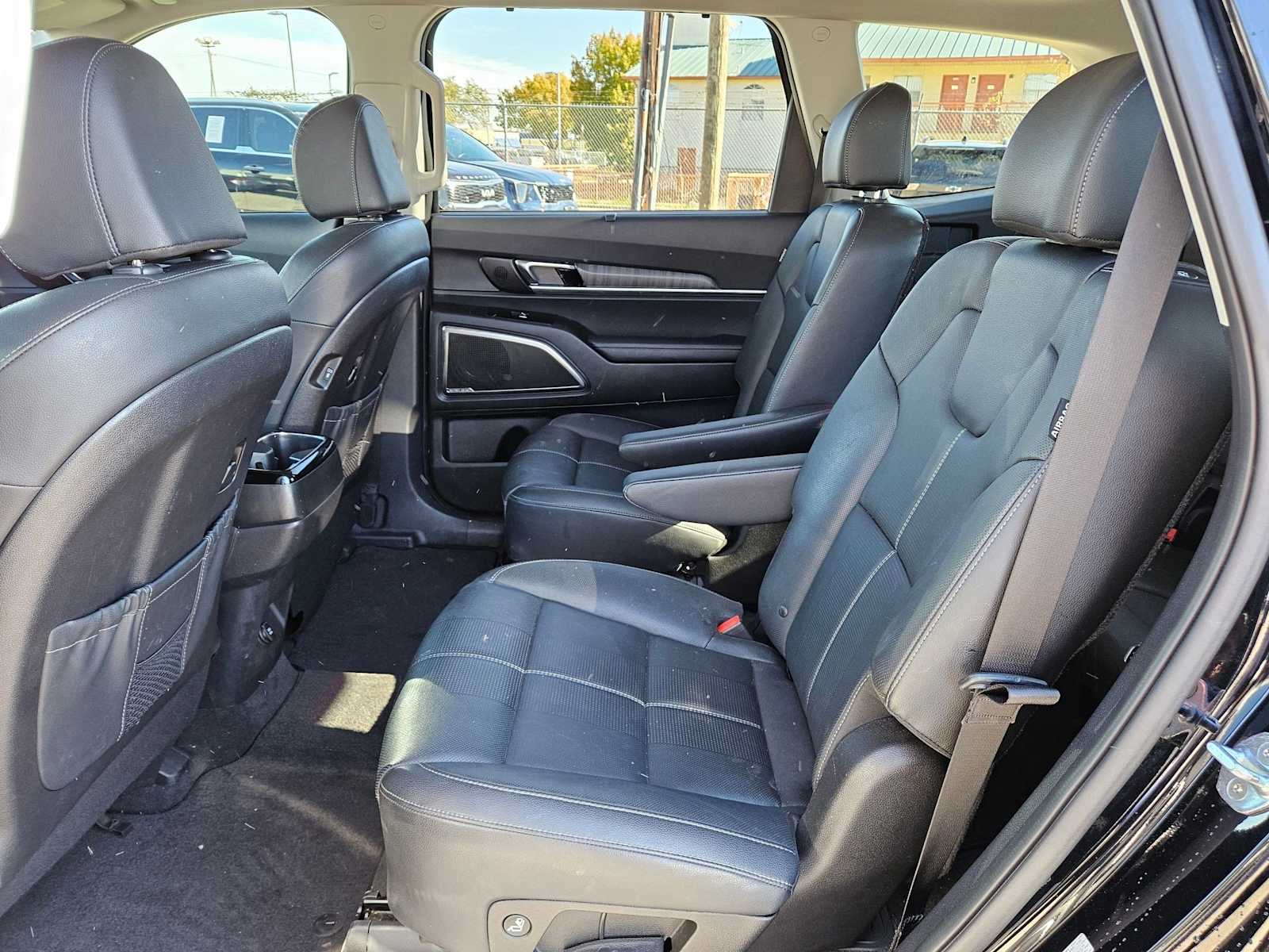 Thumbnail: 2023 Kia Telluride - 20