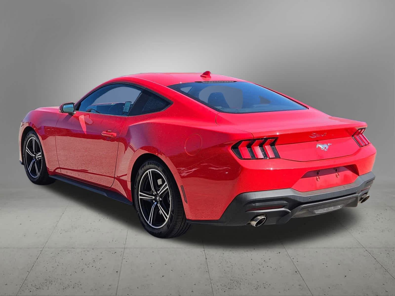 2024 Ford Mustang EcoBoost photo 3