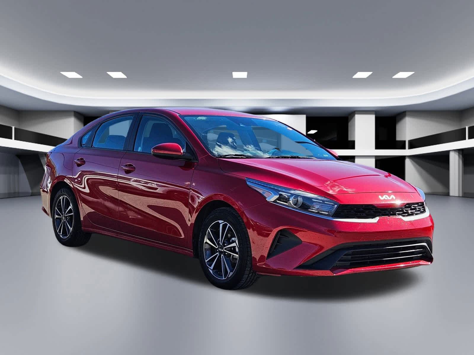 Thumbnail: 2024 Kia Forte - 7