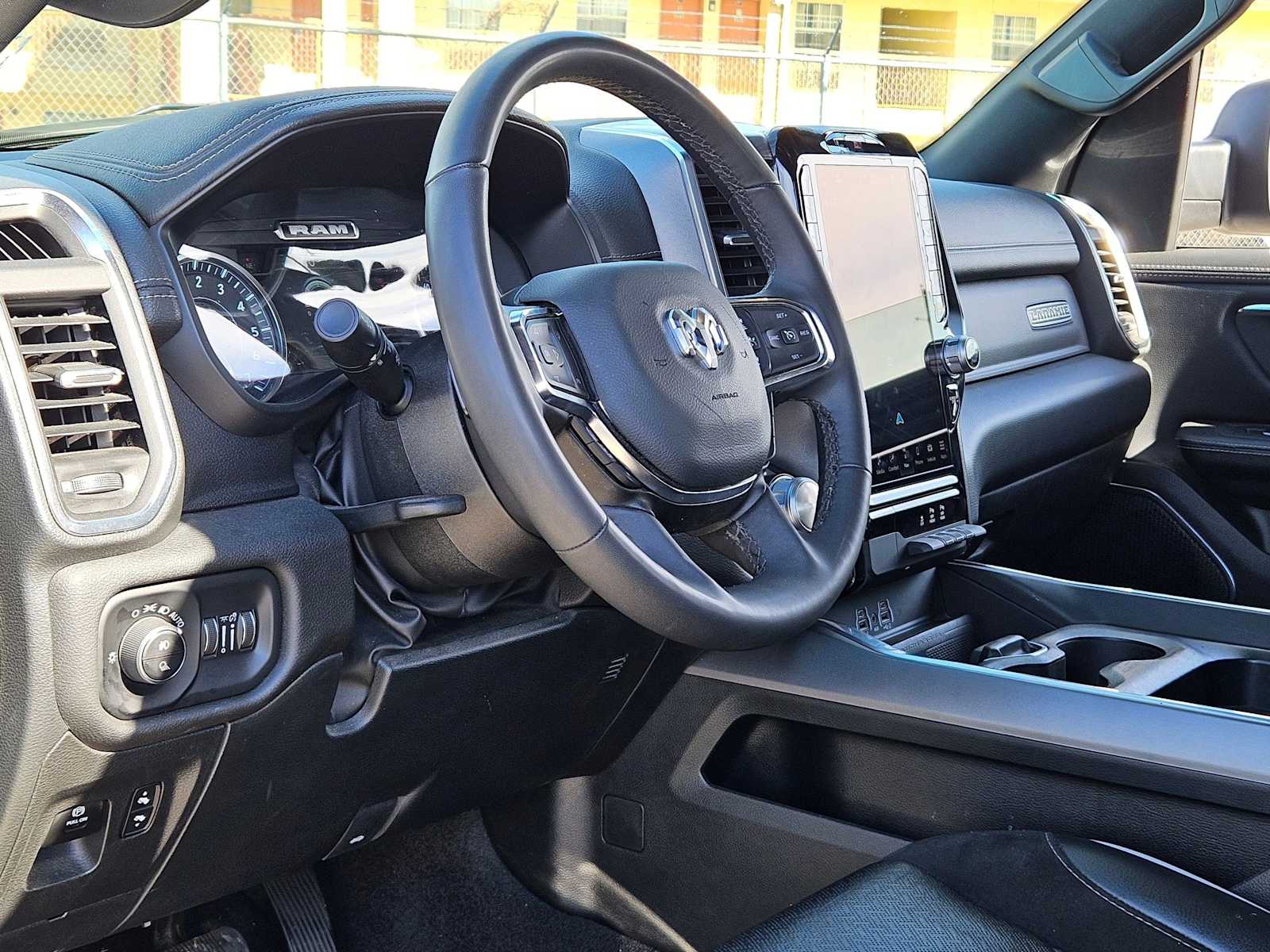 Thumbnail: 2025 RAM 1500 - 2