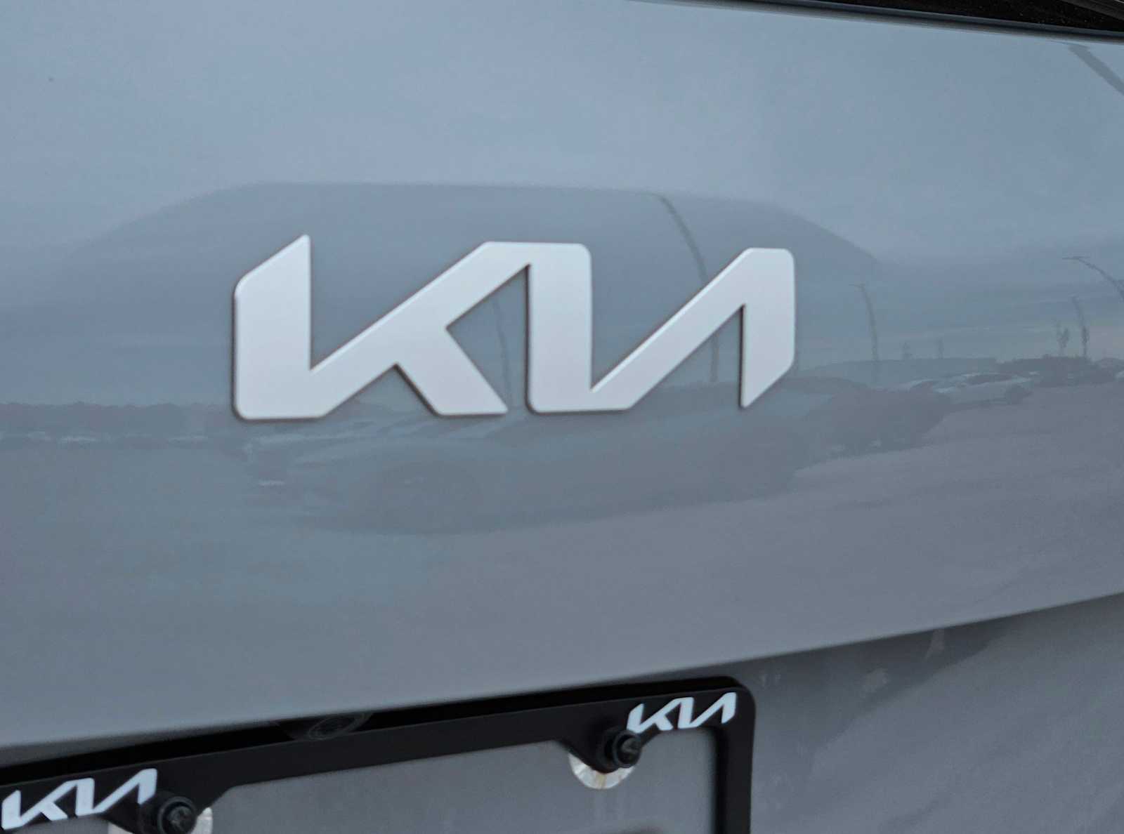 Thumbnail: 2022 Kia Telluride - 12