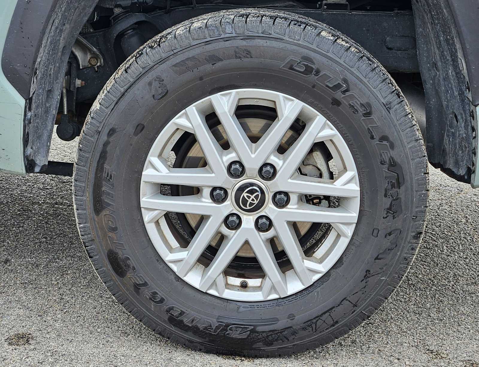 Thumbnail: 2024 Toyota Tundra - 14