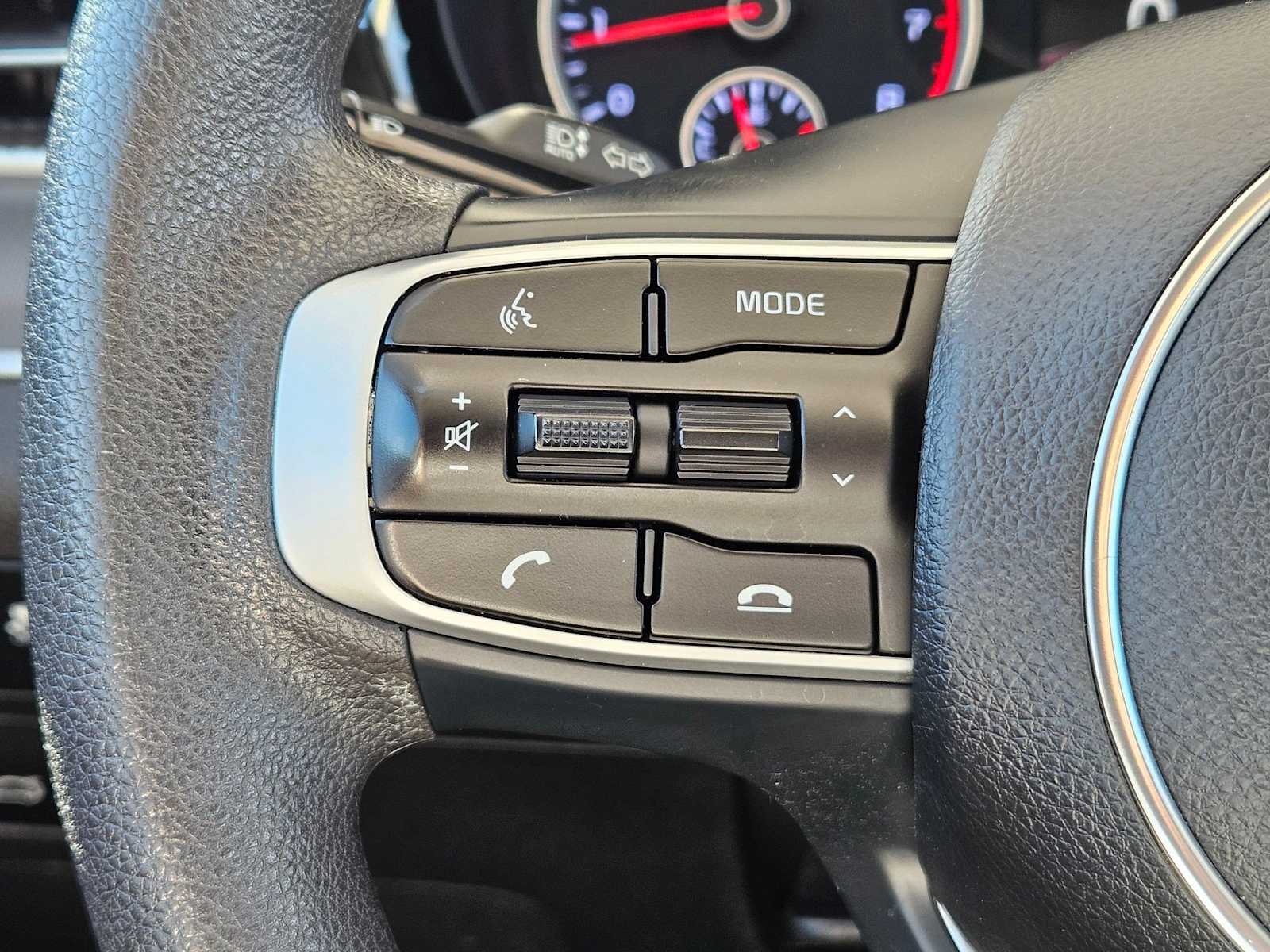 Thumbnail: 2023 Kia K5 - 25