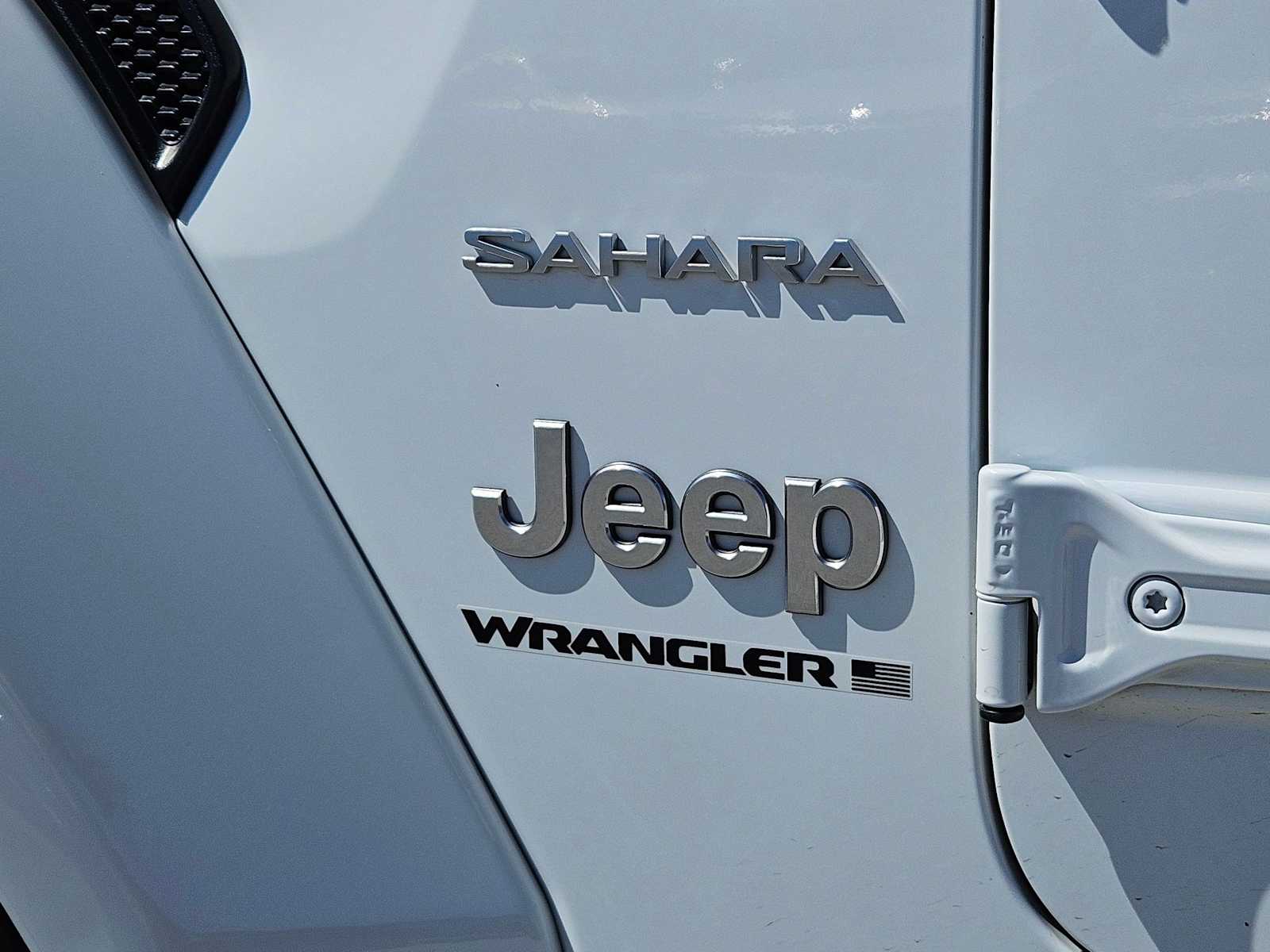 Thumbnail: 2023 Jeep Wrangler - 12