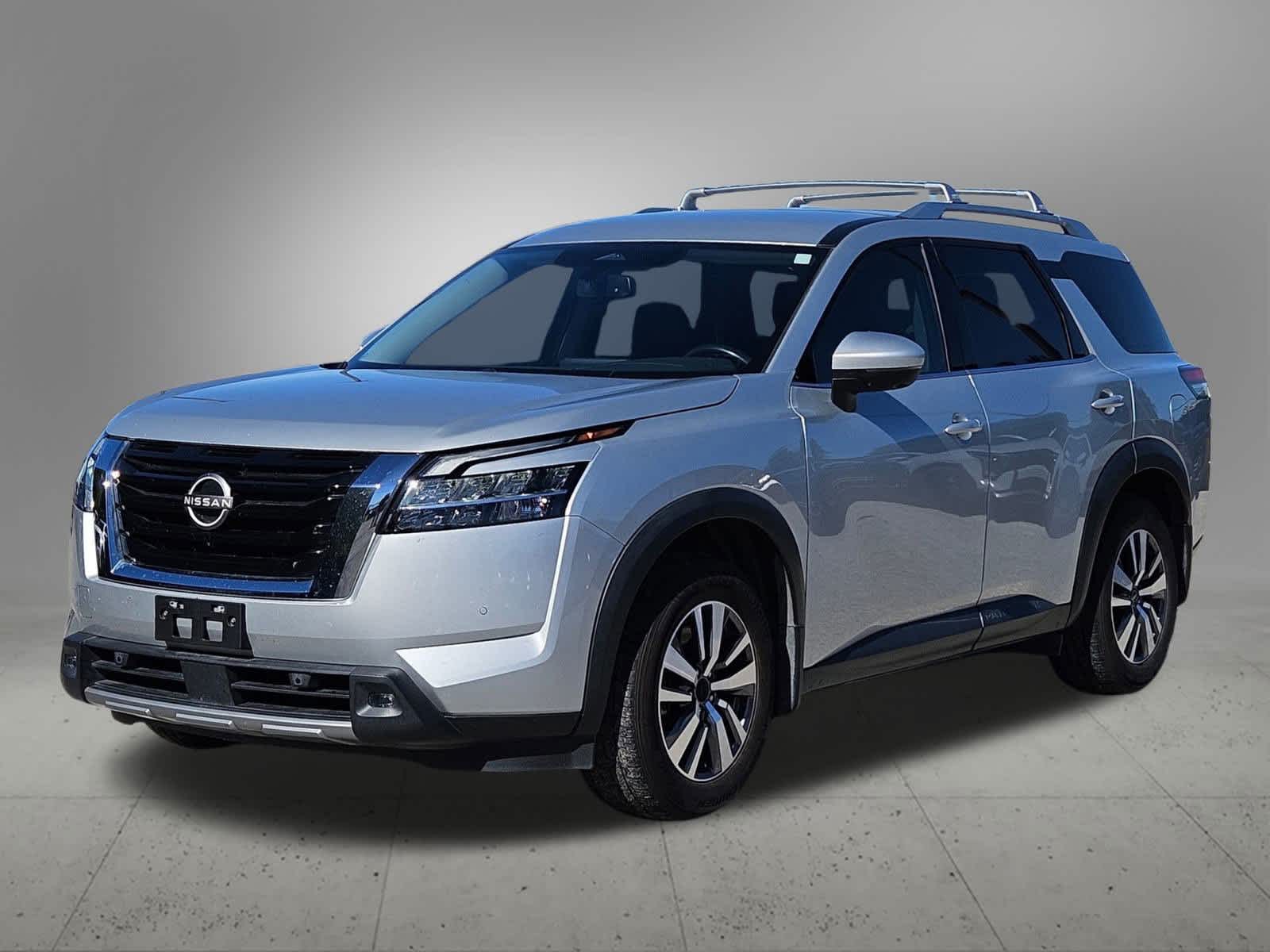 Thumbnail: 2022 Nissan Pathfinder - 9