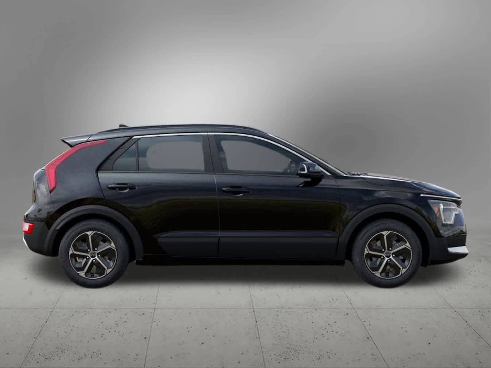 Thumbnail: 2025 Kia Niro - 7