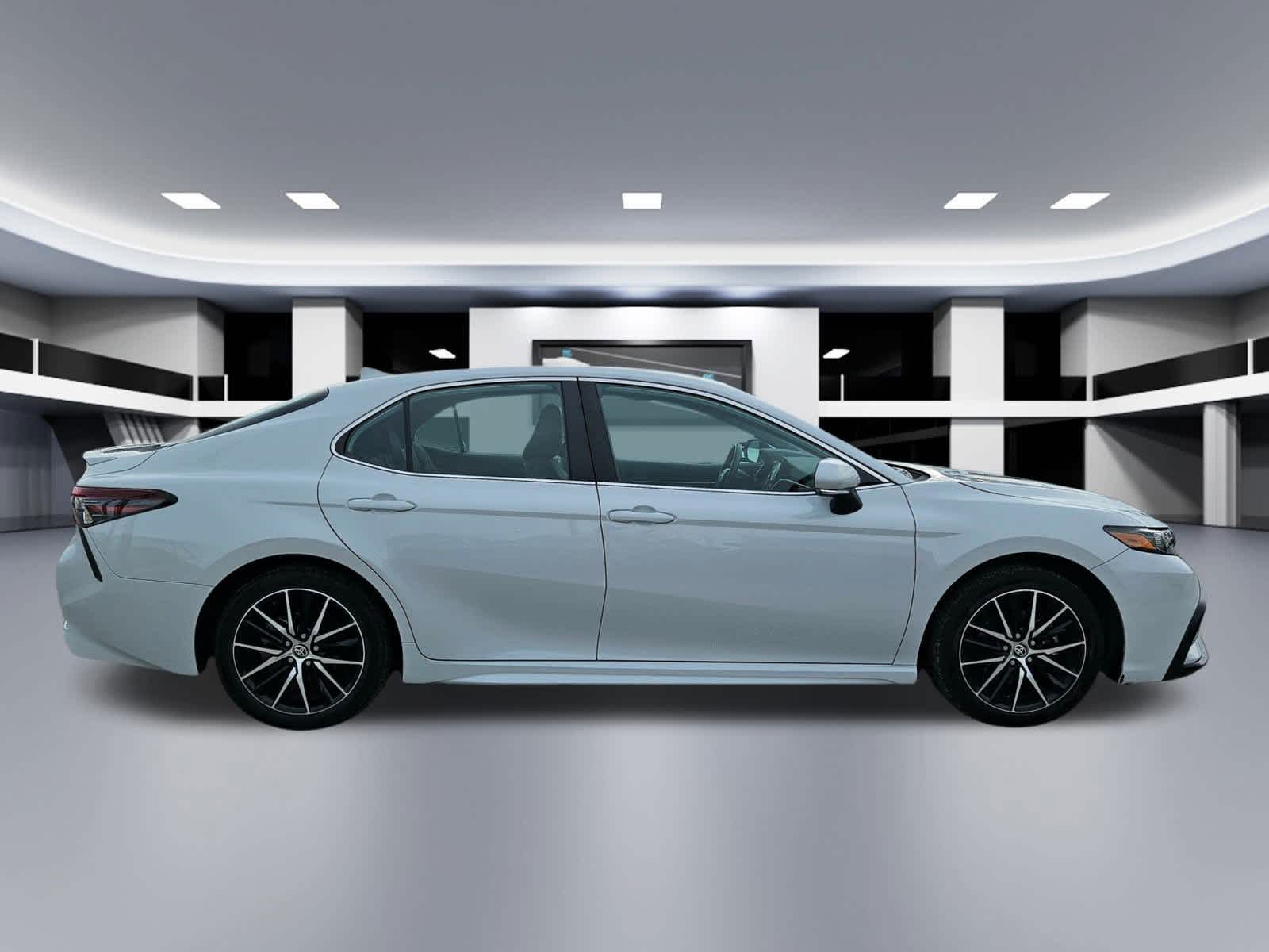 Thumbnail: 2024 Toyota Camry - 7