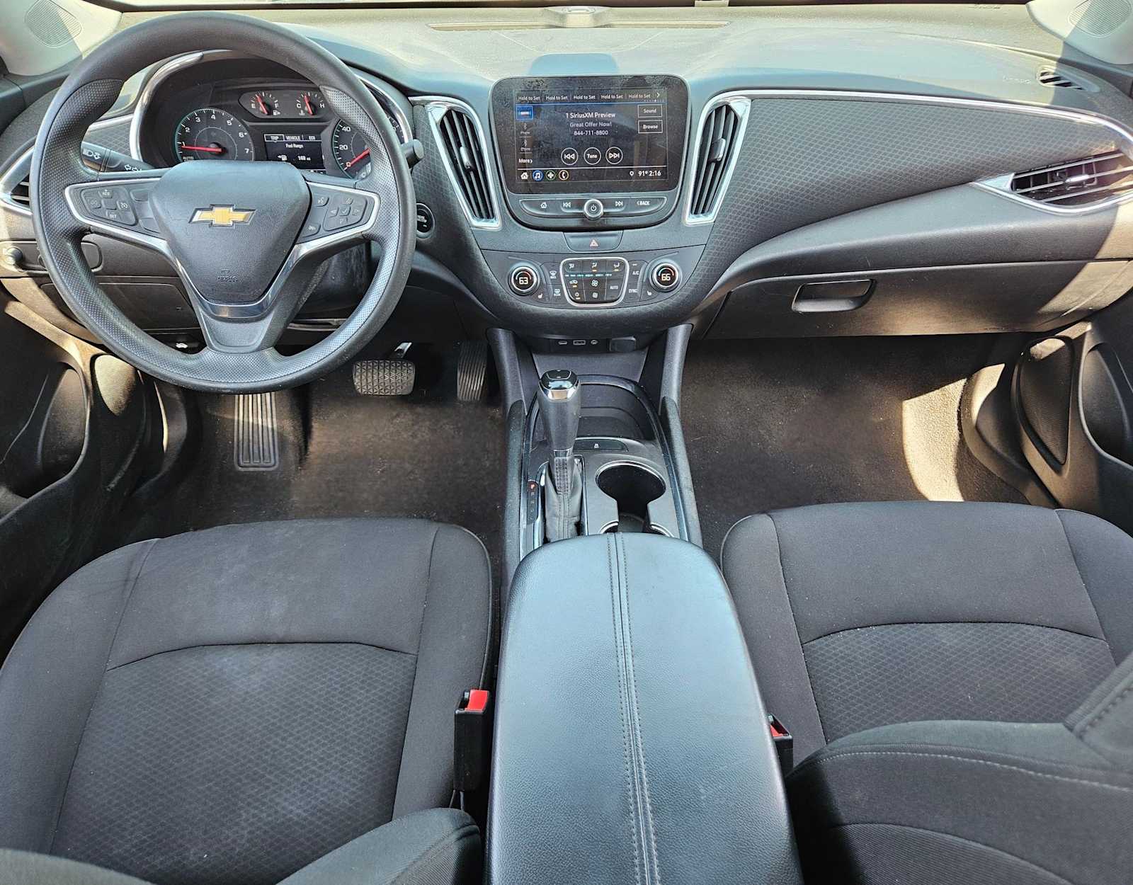 2019 Chevrolet Malibu 1LT photo 3