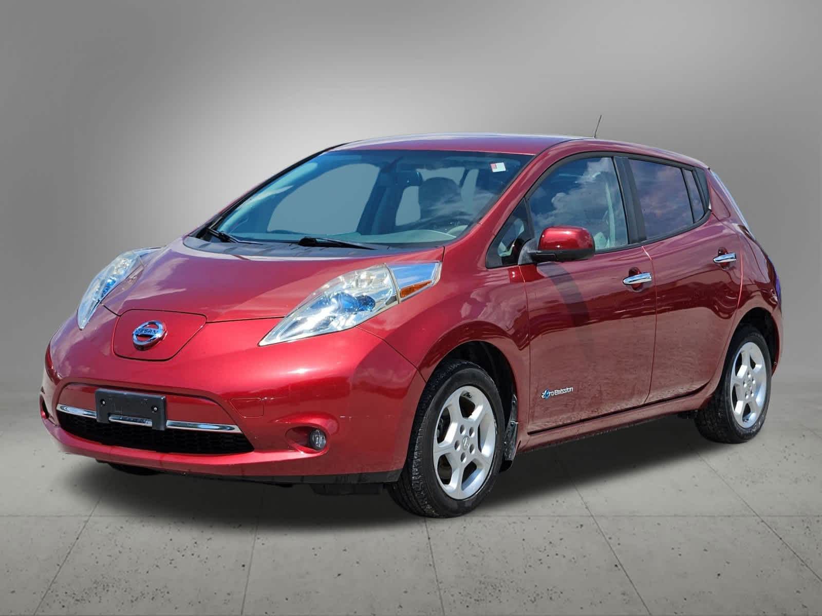 Thumbnail: 2015 Nissan Leaf - 9