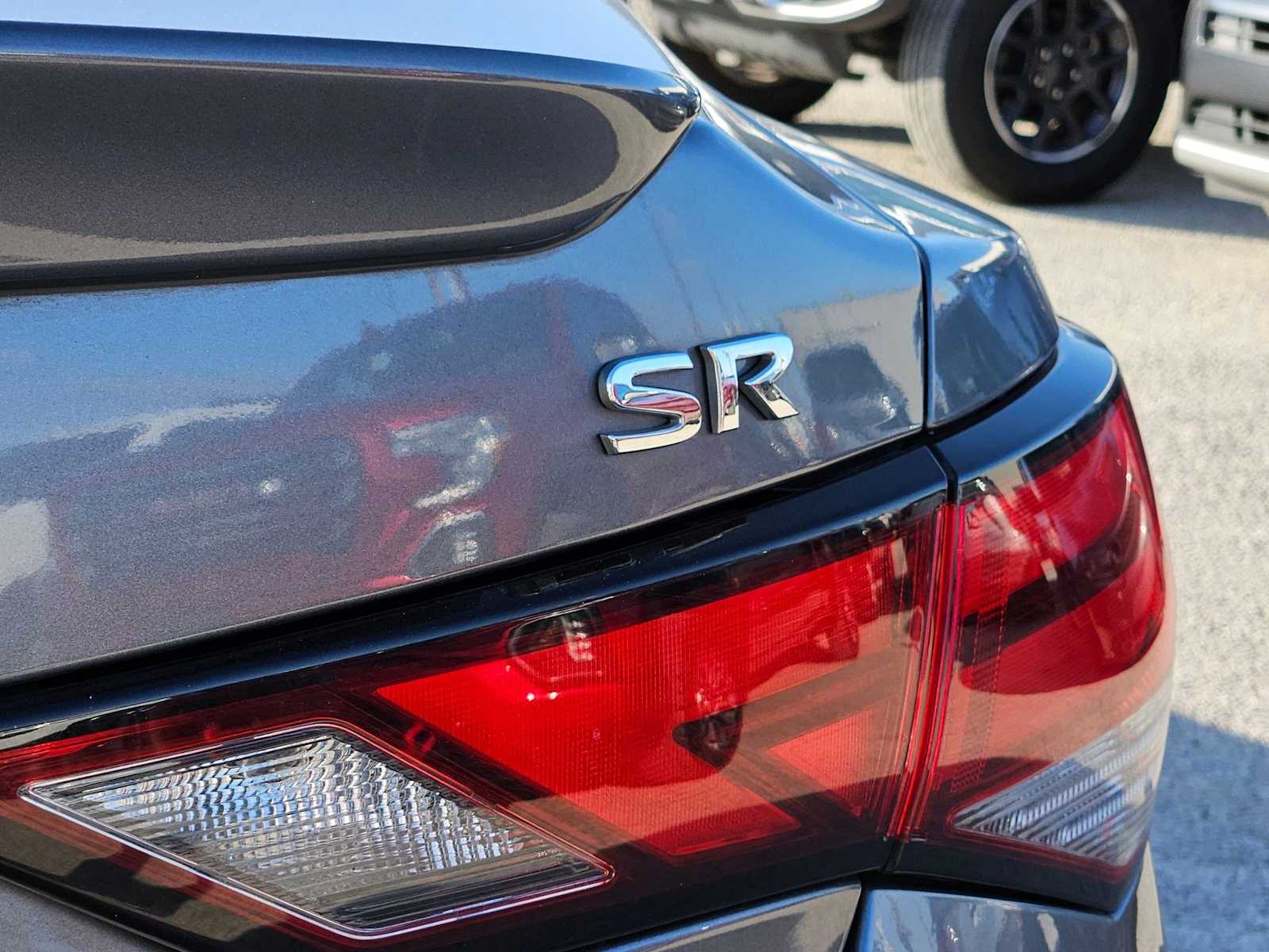 Thumbnail: 2022 Nissan Sentra - 12