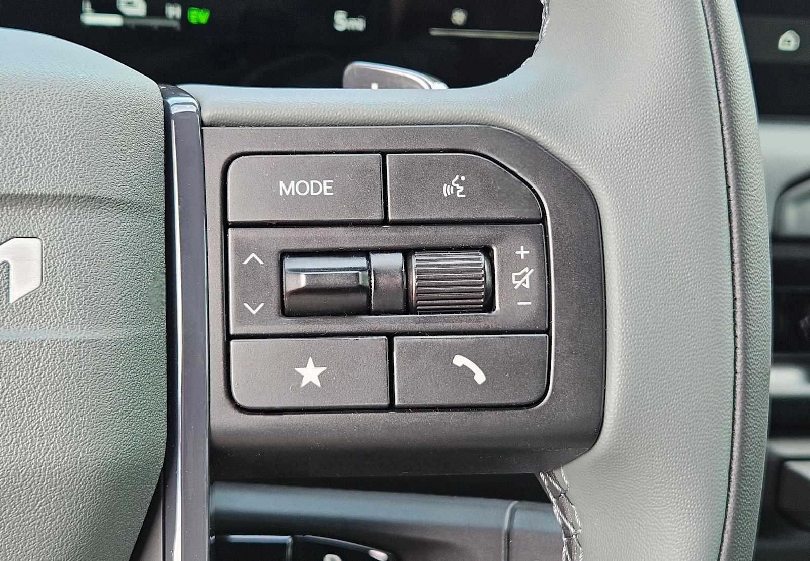 Thumbnail: 2027 Kia Telluride - 14