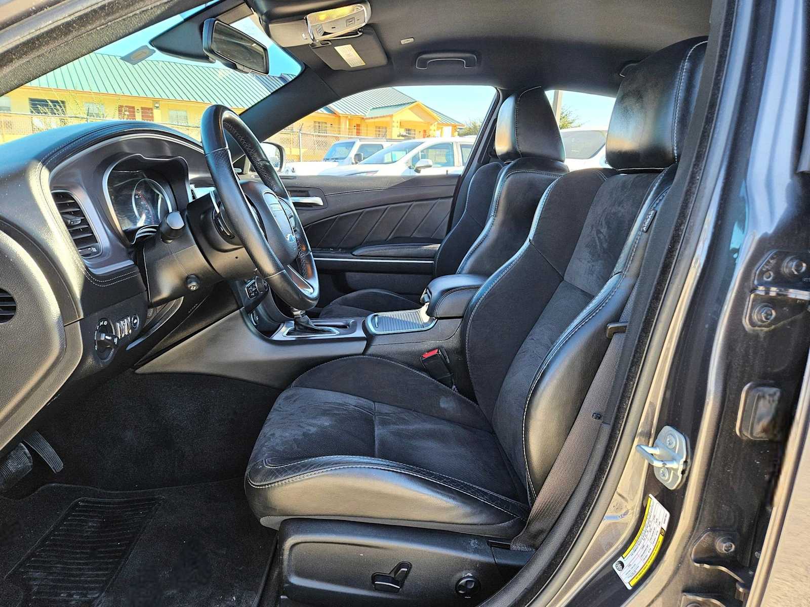 Thumbnail: 2019 Dodge Charger - 18