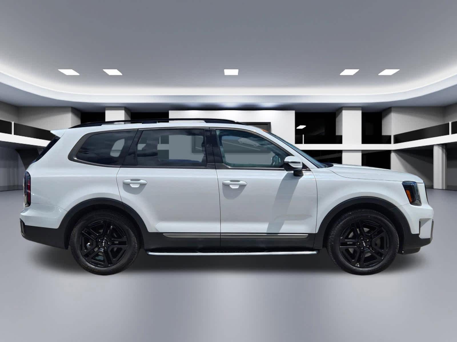 Thumbnail: 2023 Kia Telluride - 7
