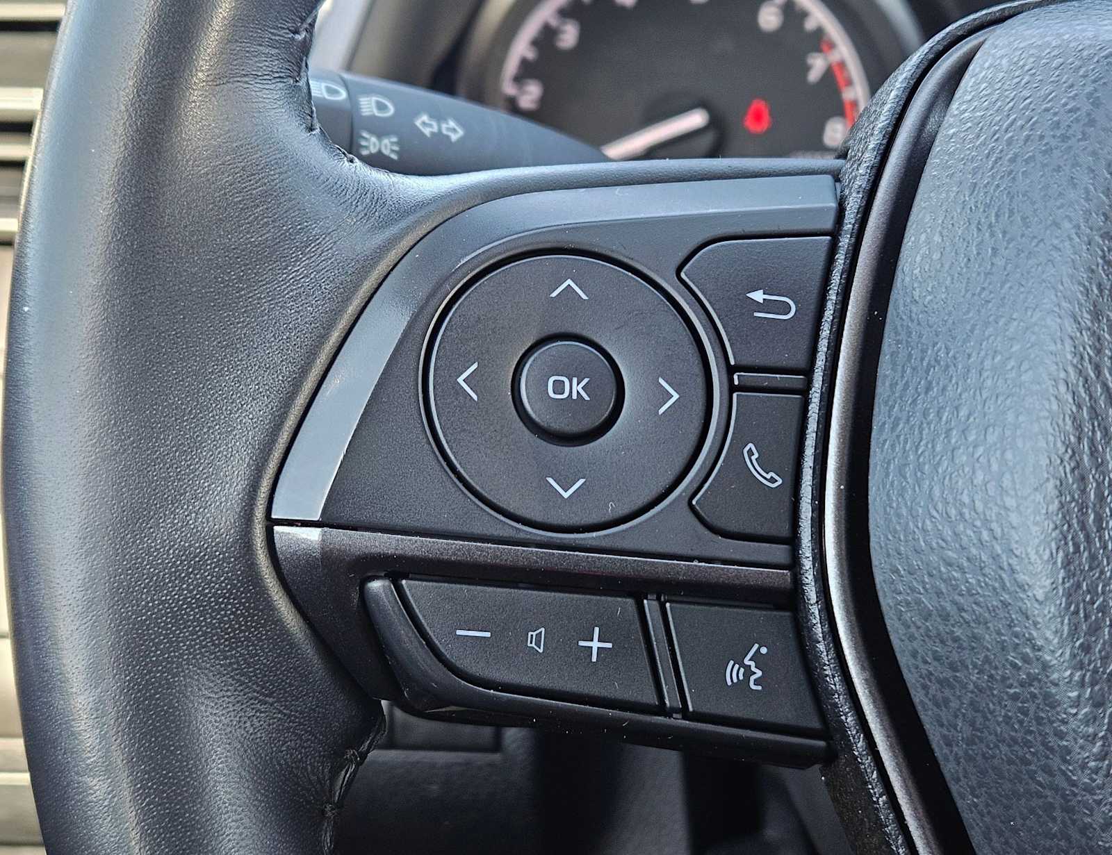 Thumbnail: 2024 Toyota Camry - 24