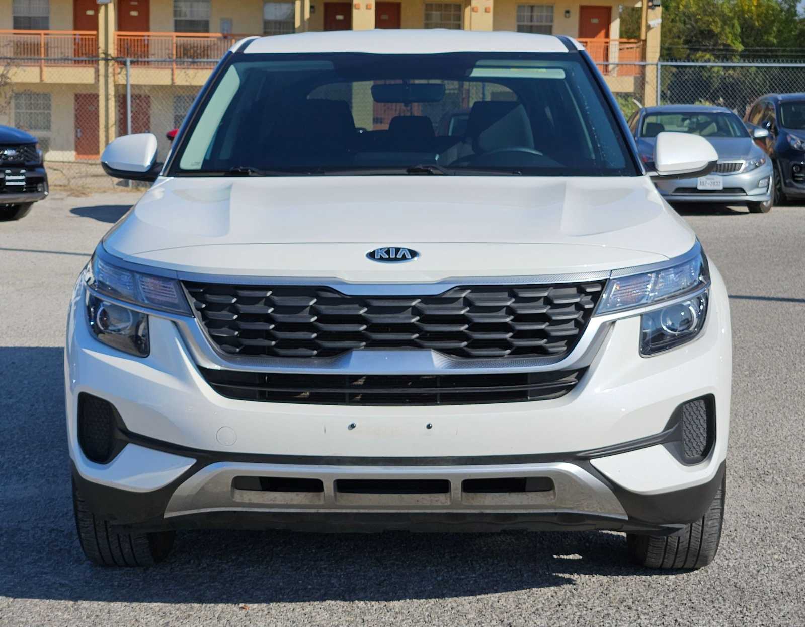 Thumbnail: 2021 Kia Seltos - 9