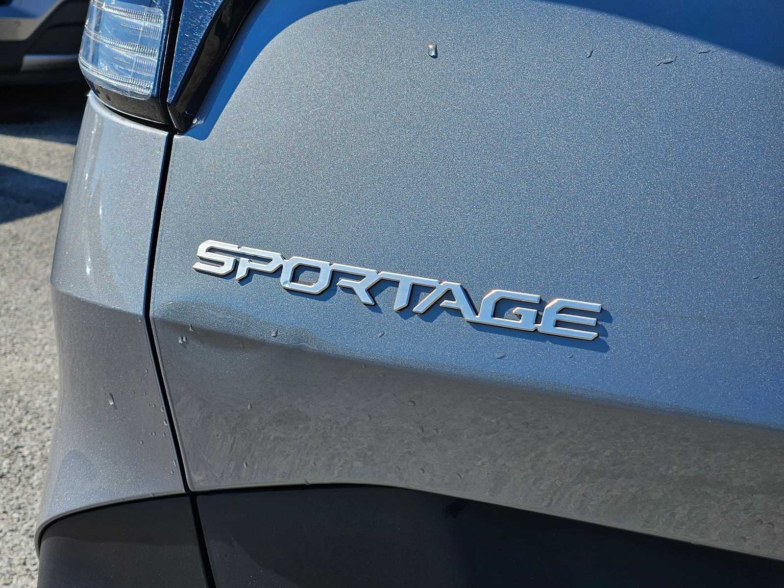 Thumbnail: 2024 Kia Sportage - 12