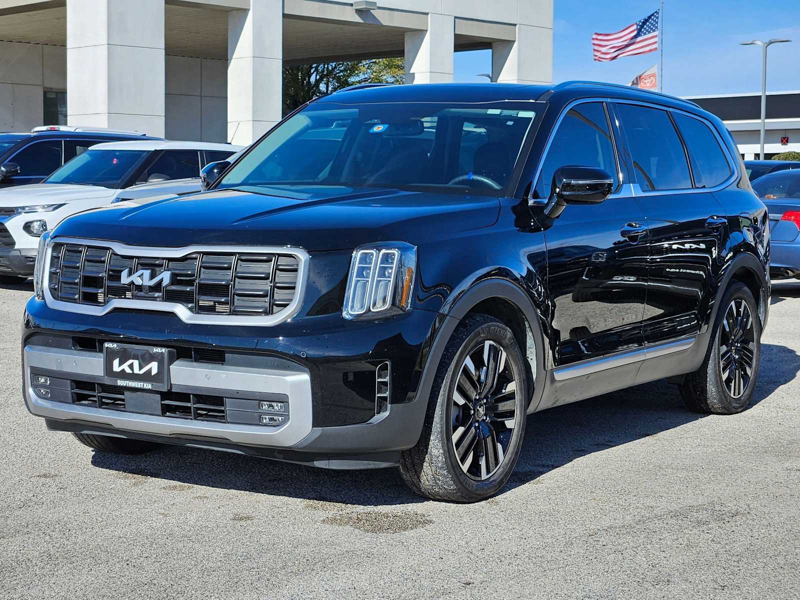 Thumbnail: 2023 Kia Telluride - 10