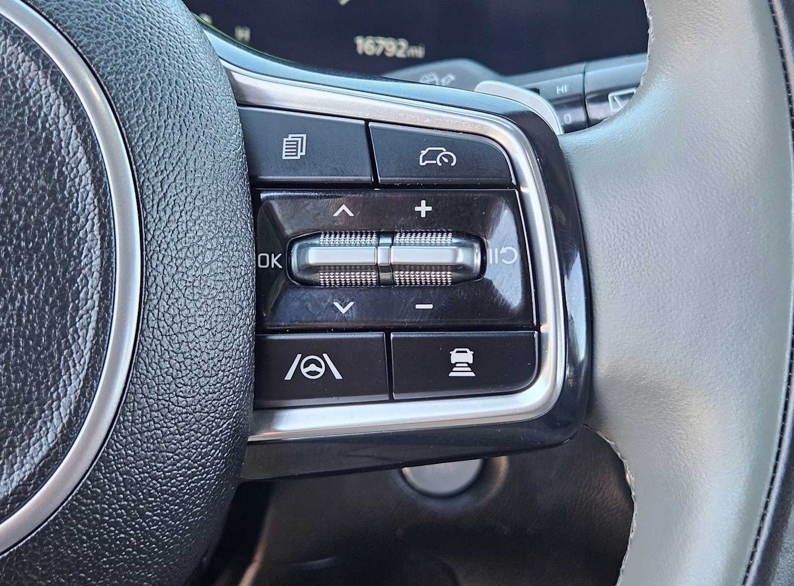 Thumbnail: 2024 Kia Sorento - 27