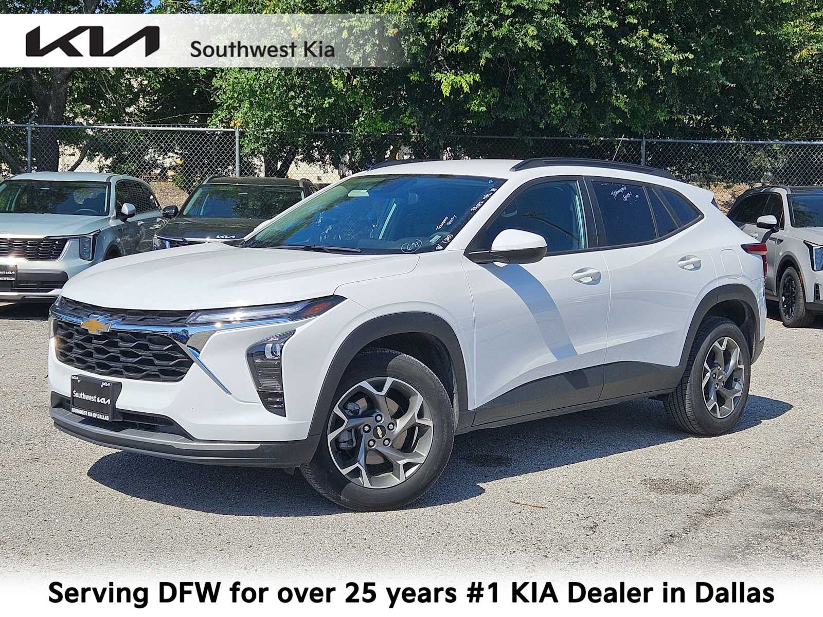 2025 Chevrolet Trax LT's photo