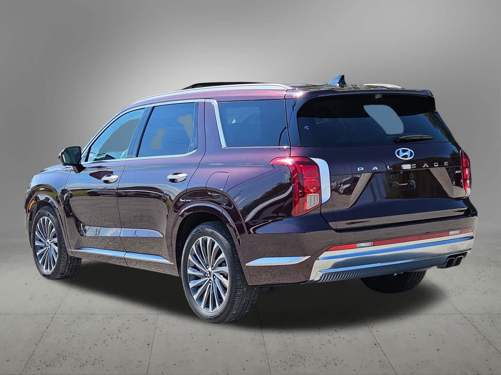 Thumbnail: 2024 Hyundai Palisade - 3