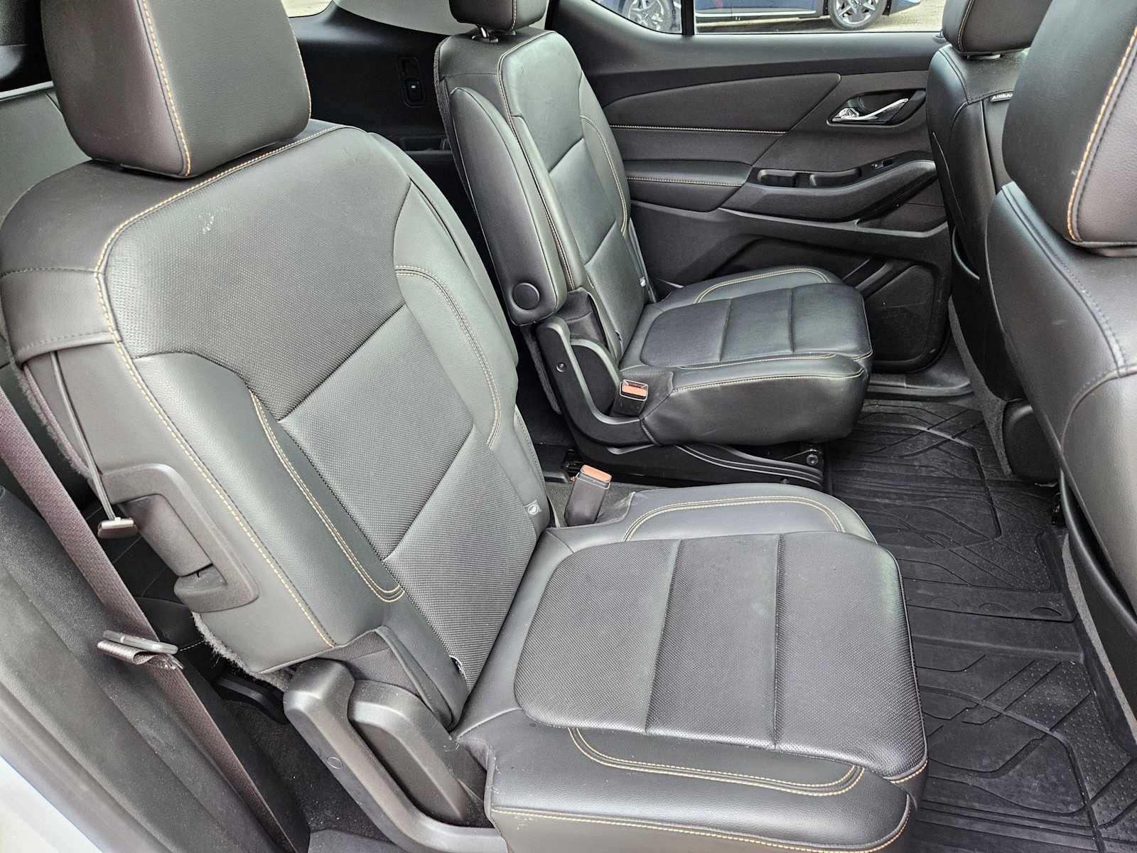 Thumbnail: 2020 Chevrolet Traverse - 13