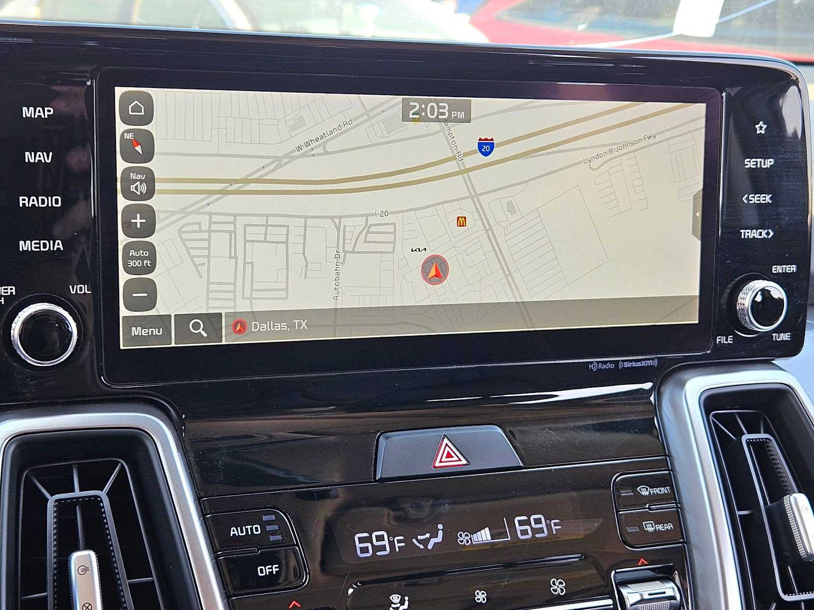 Thumbnail: 2023 Kia Sorento - 26