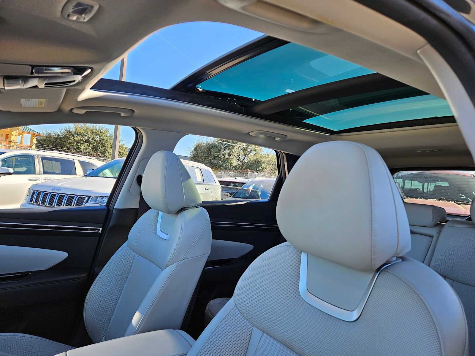 Thumbnail: 2022 Hyundai Tucson - 19