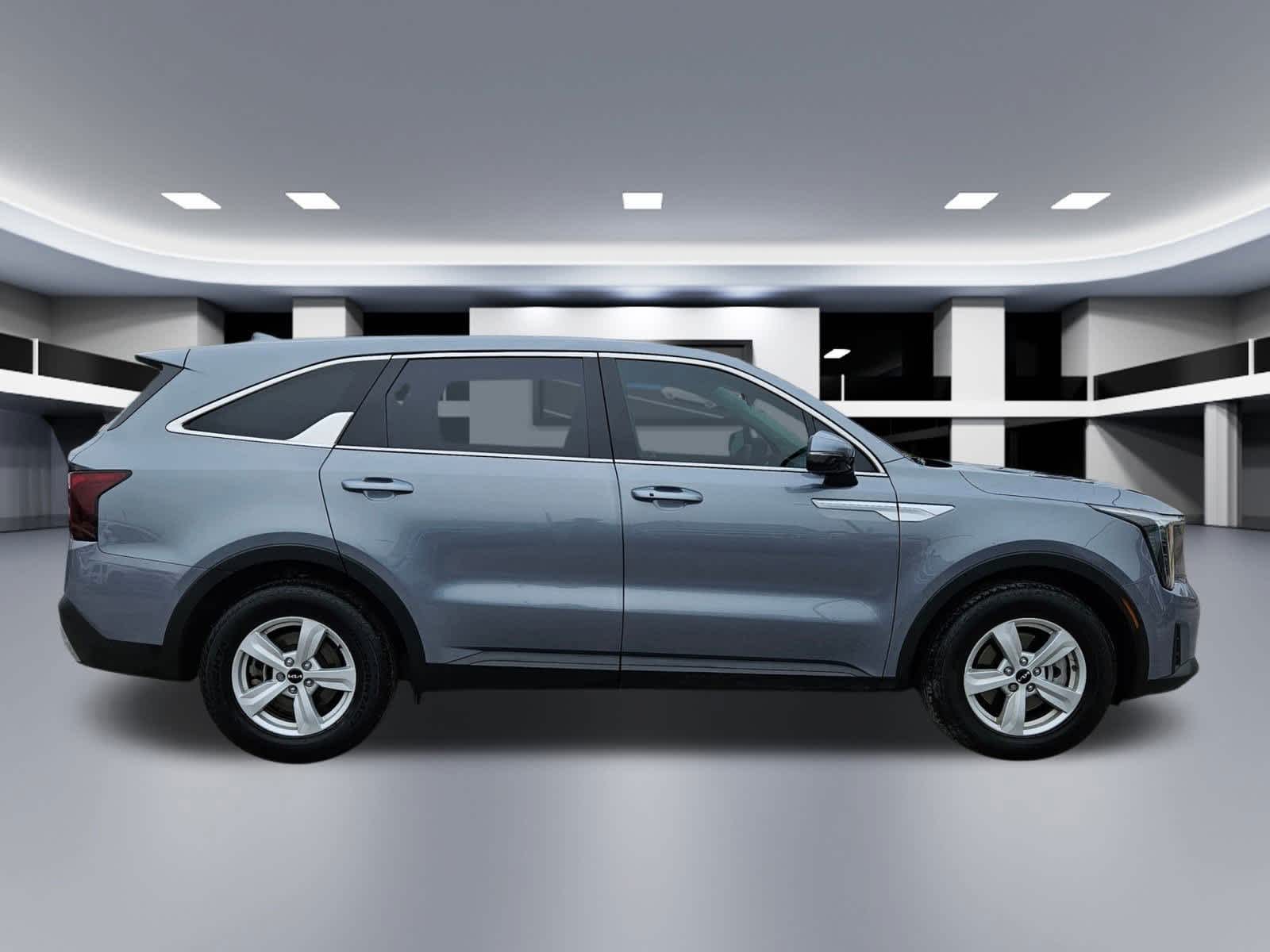 Thumbnail: 2024 Kia Sorento - 8