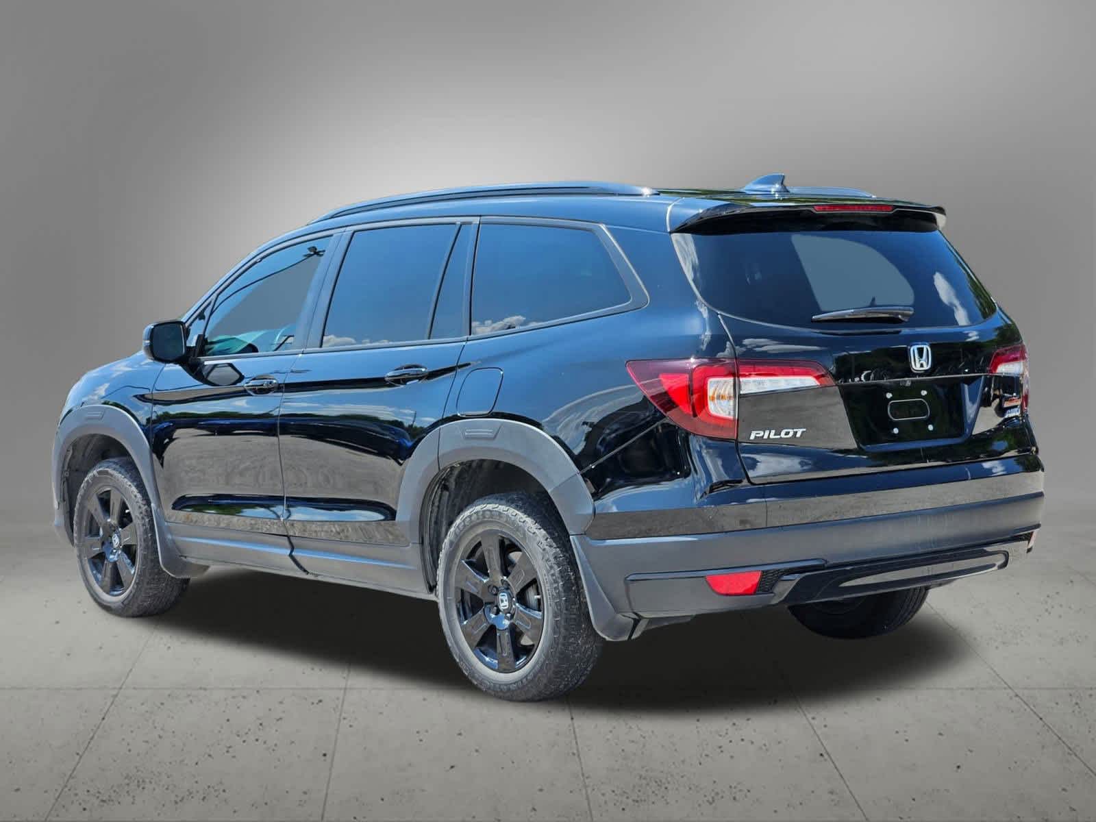 Thumbnail: 2022 Honda Pilot - 3