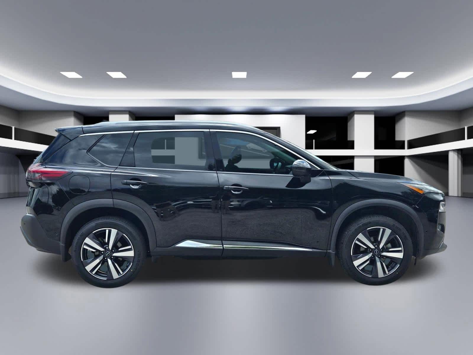 Thumbnail: 2023 Nissan Rogue - 6