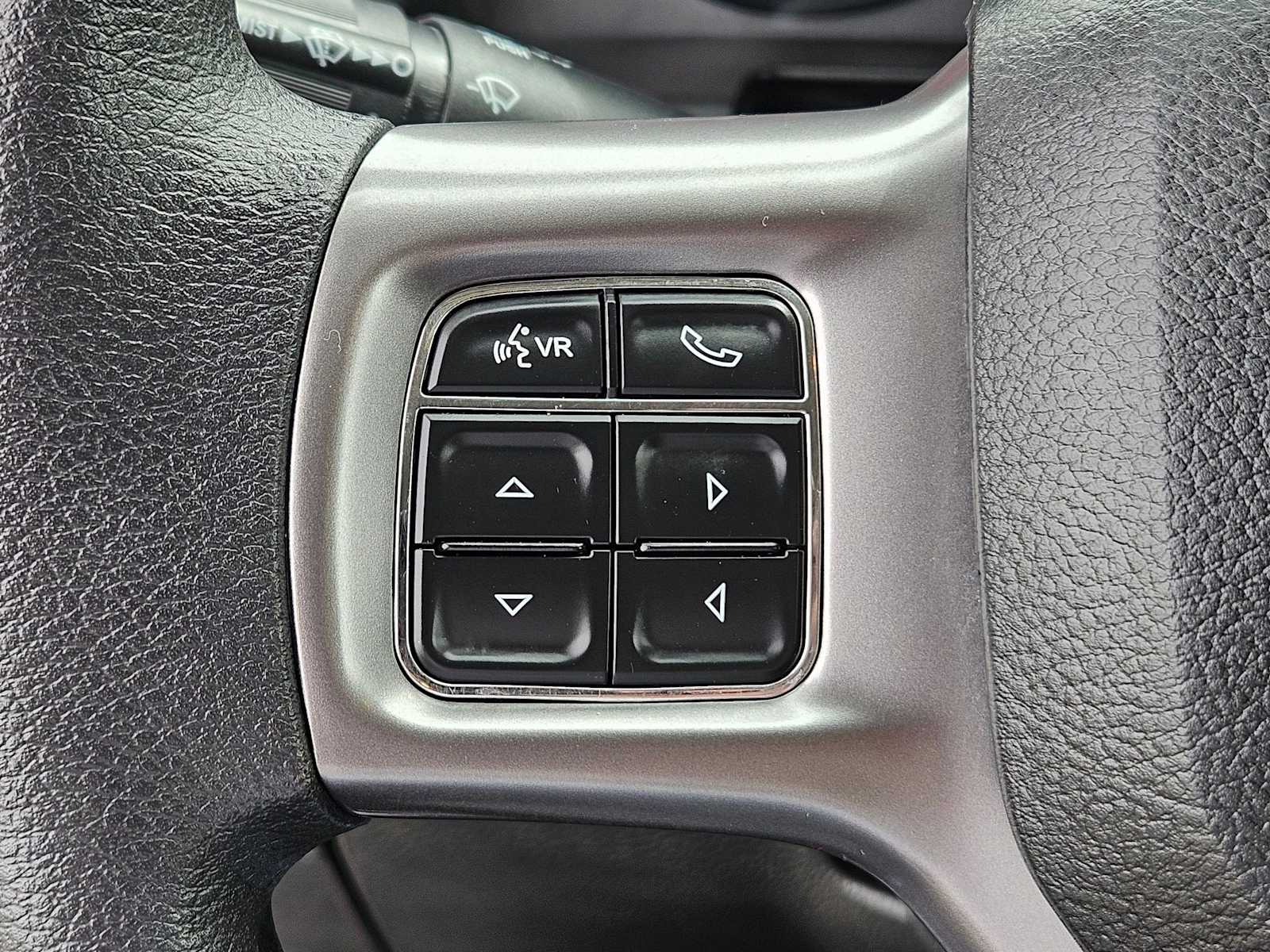 Thumbnail: 2024 RAM 1500 Classic - 21