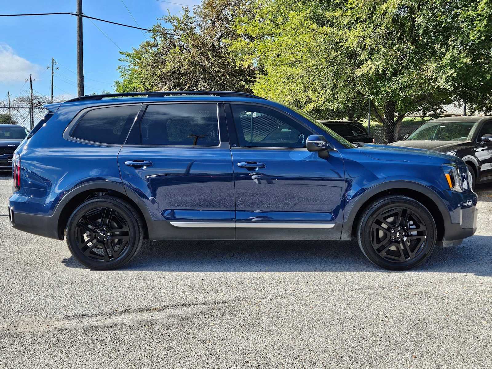 Thumbnail: 2023 Kia Telluride - 7