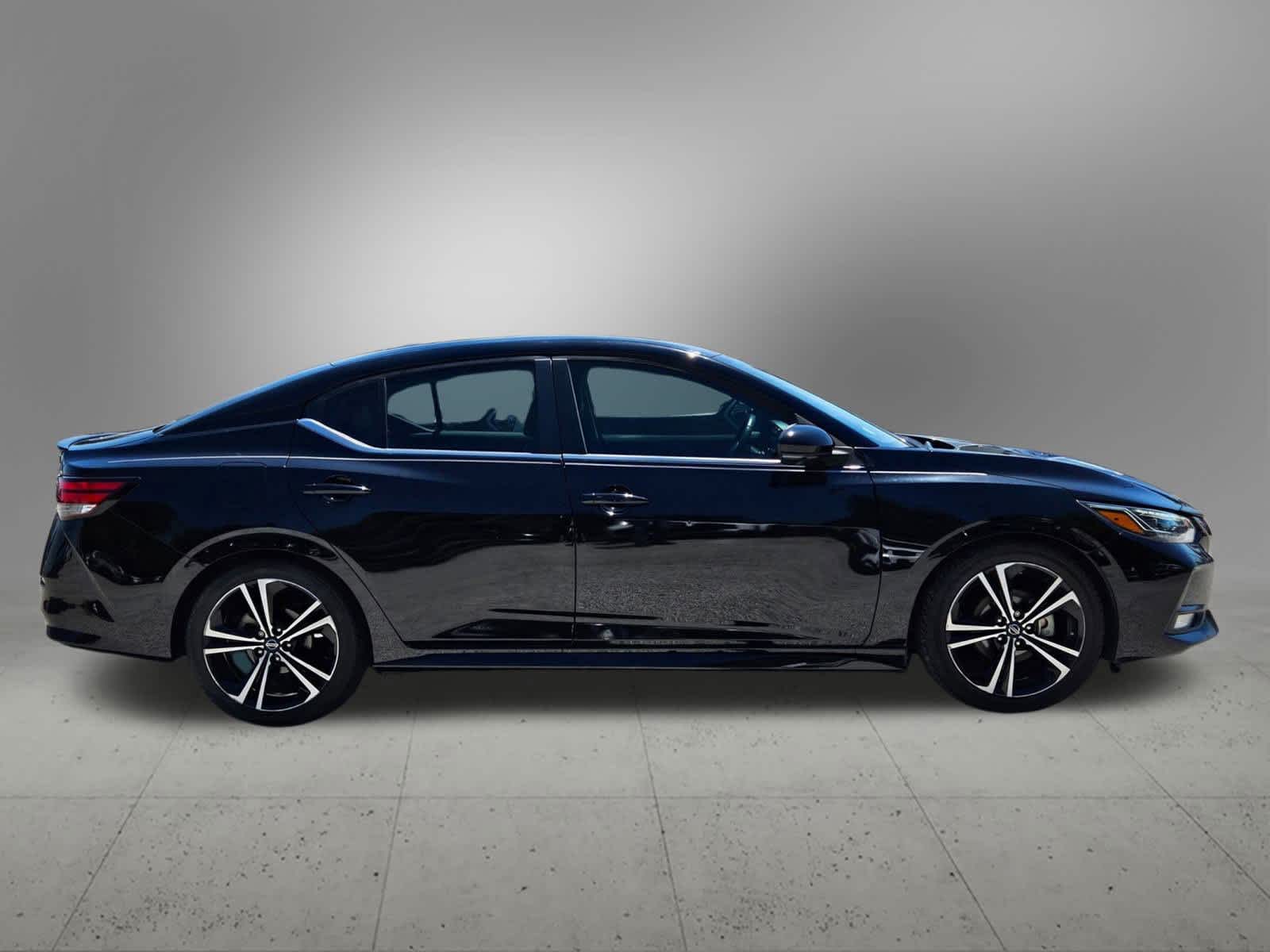 Thumbnail: 2021 Nissan Sentra - 5