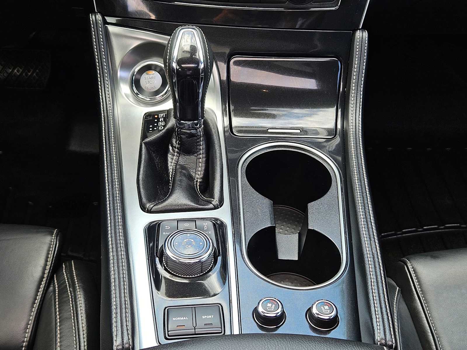 Thumbnail: 2017 Nissan Maxima - 31