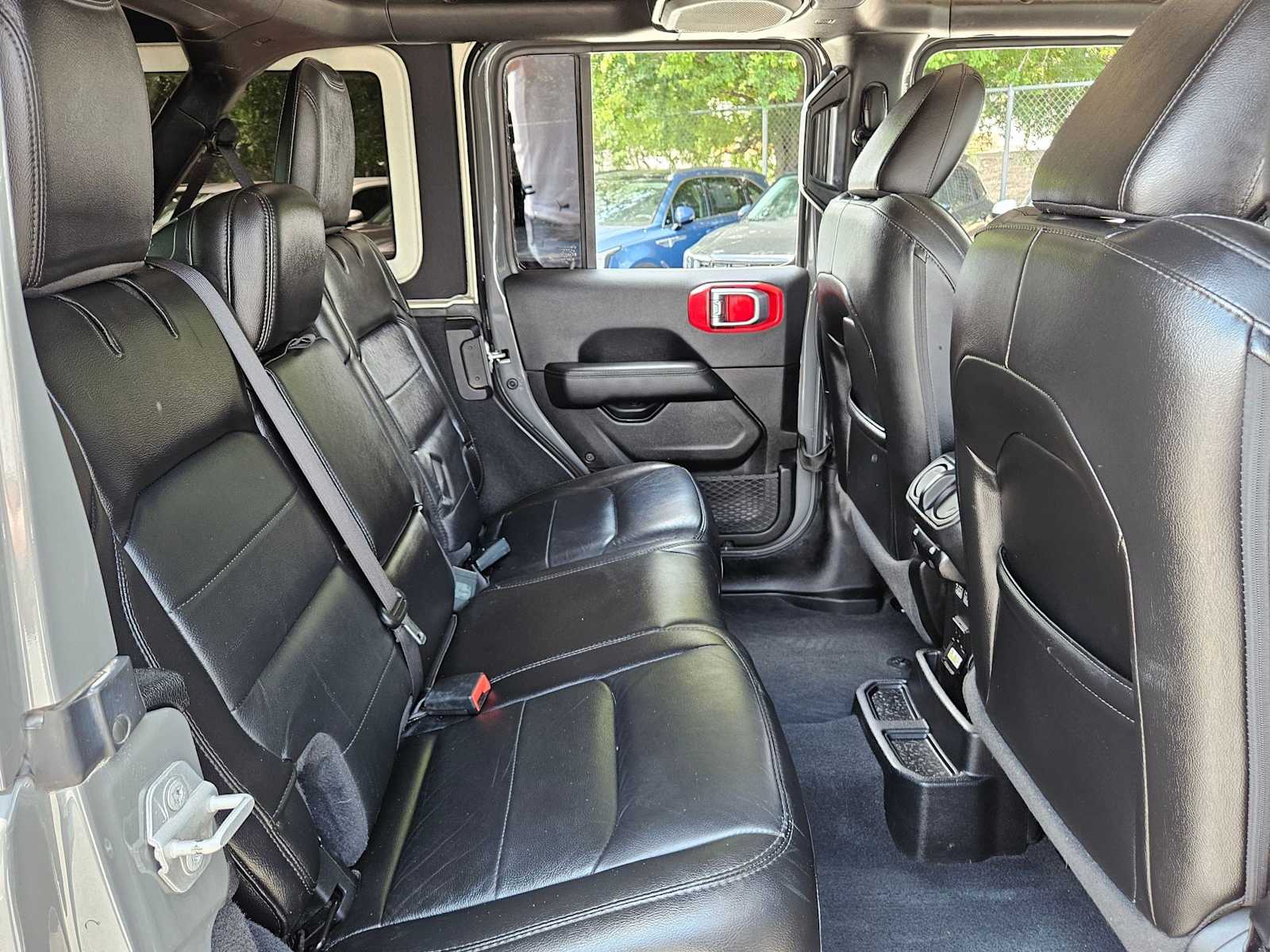 Thumbnail: 2020 Jeep Wrangler - 19